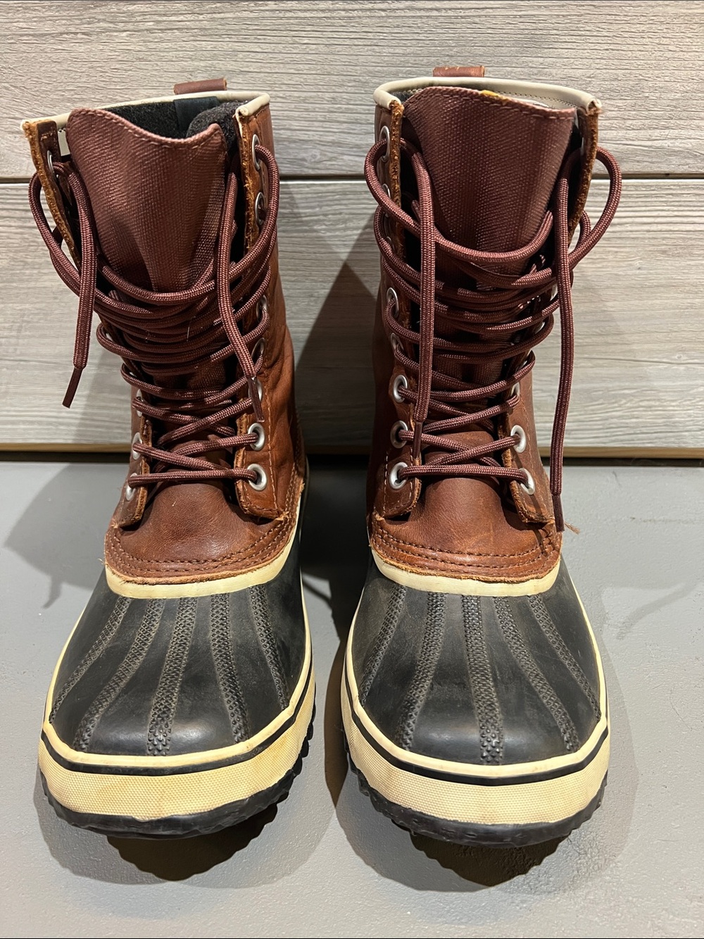 Sorel Women’s 1964 Leather Boots